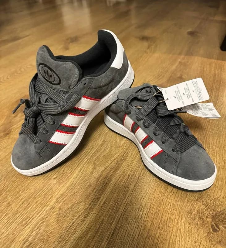 Adidas campus 00s оригинальные, натуральная замша, новые, размеры 40,41,42. Цена 200 лари — Тбилиси — 200 ₾