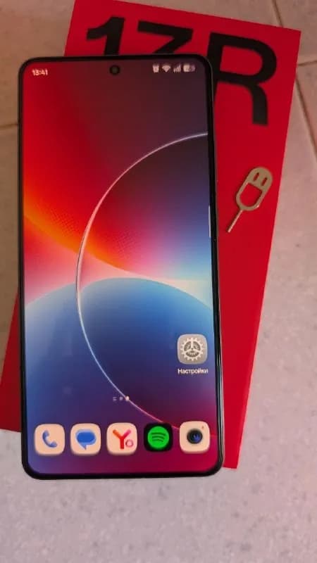 OnePlus 13R 12/256 гб чёрного цвета. — Тбилиси — 1,000 ₾