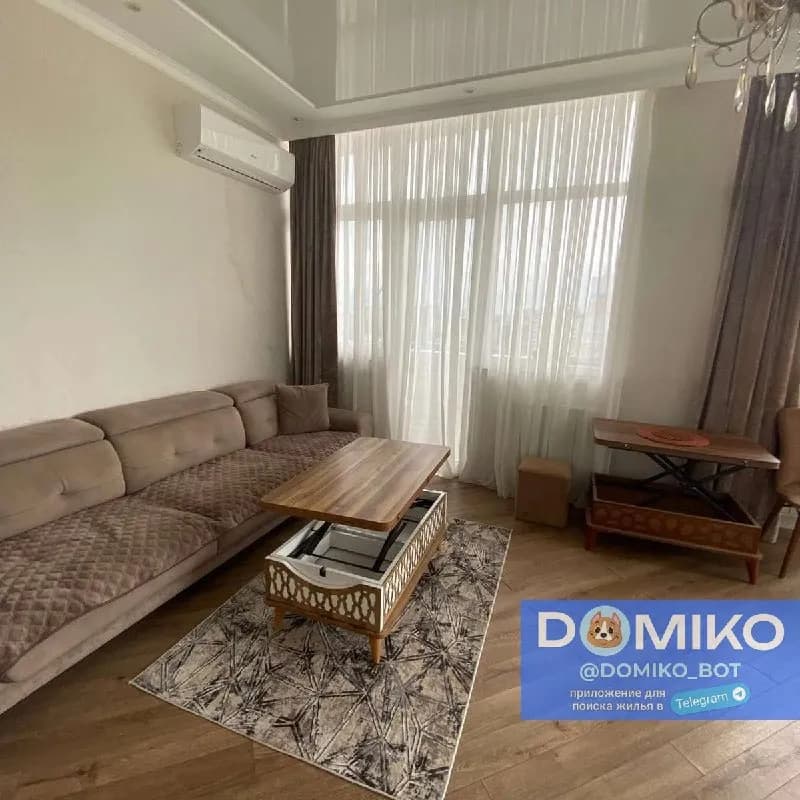 2+1, 9 этаж, 85 кв/м — Батуми — 900 $