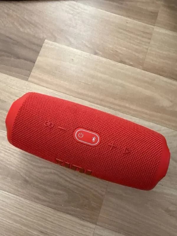 JBL CHARGE 5 — Батуми — 250 ₾