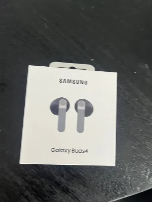 Новые вещи оригинал — Тбилиси — 350 ₾