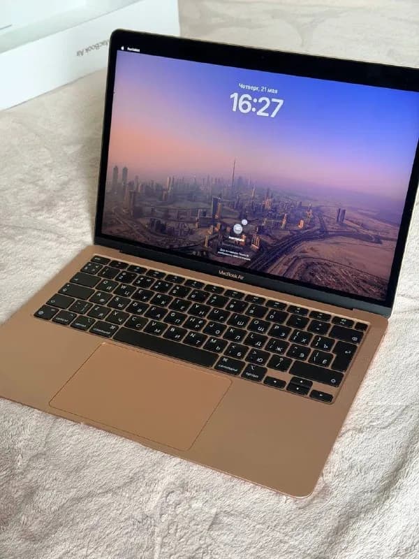 MacBook Air M[телефон]/256 GB — Тбилиси — 1 600 ₾