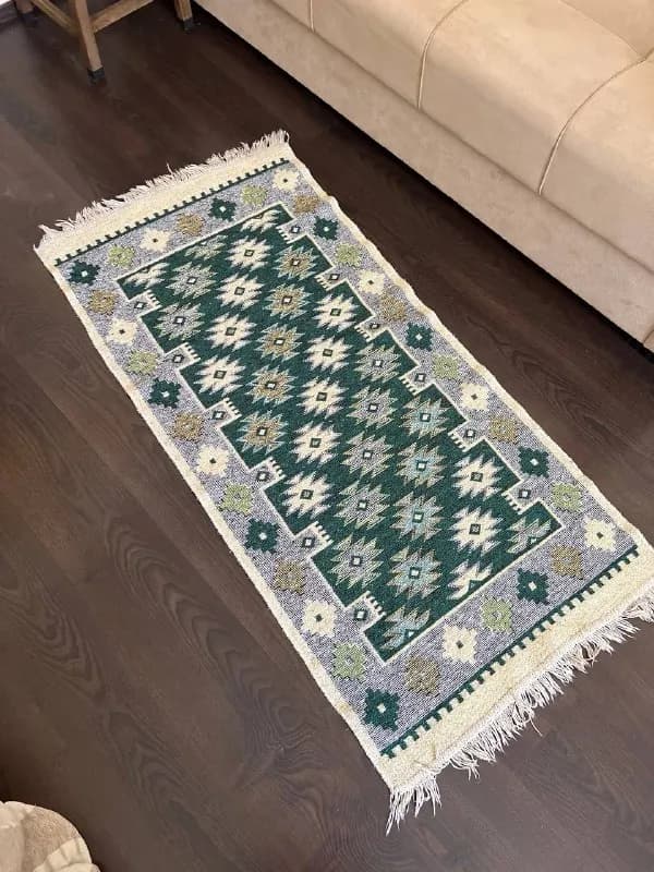 Ковёр — Тбилиси — 25 ₾