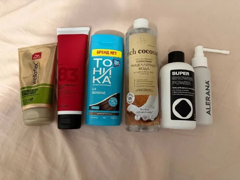 wella 5 лари, elgon 15 лари. тоника 5 лари. Мицеллярная вода Эвелин 5 лари. Open face super shower p — Тбилиси — 5 ₾