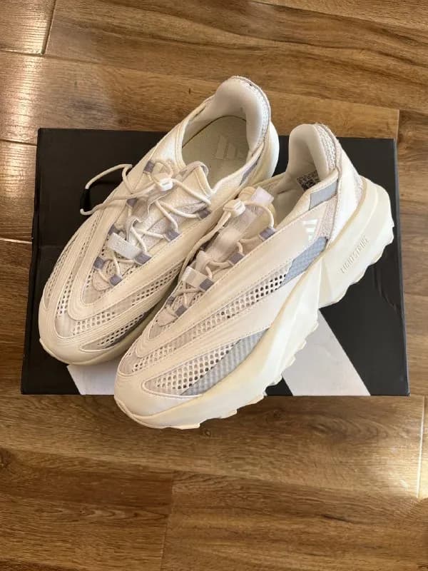Adidas Lightblaze Vista 43 1/3 — 250 лари — Тбилиси — 250 ₾