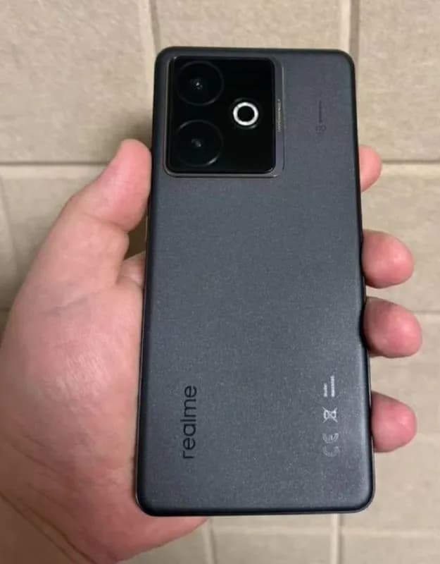 Realme GT 7T 12+12/256gb — Тбилиси — 600 ₾