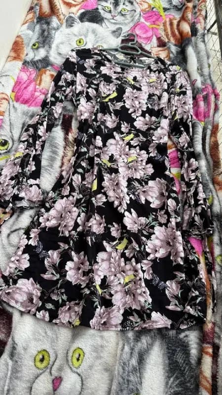 H&M M/L. В отличном состоянии. — Батуми — 25 ₾