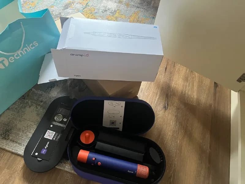 dyson hs08 — Батуми — 1 100 ₾