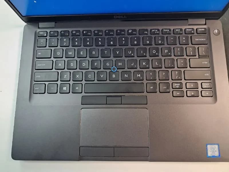 dell latitude 5400 256ssd, i5 8 поколение, 8 гб оперативке, в отличном состояние 700 лар [телефон] — Батуми — 700 ₾
