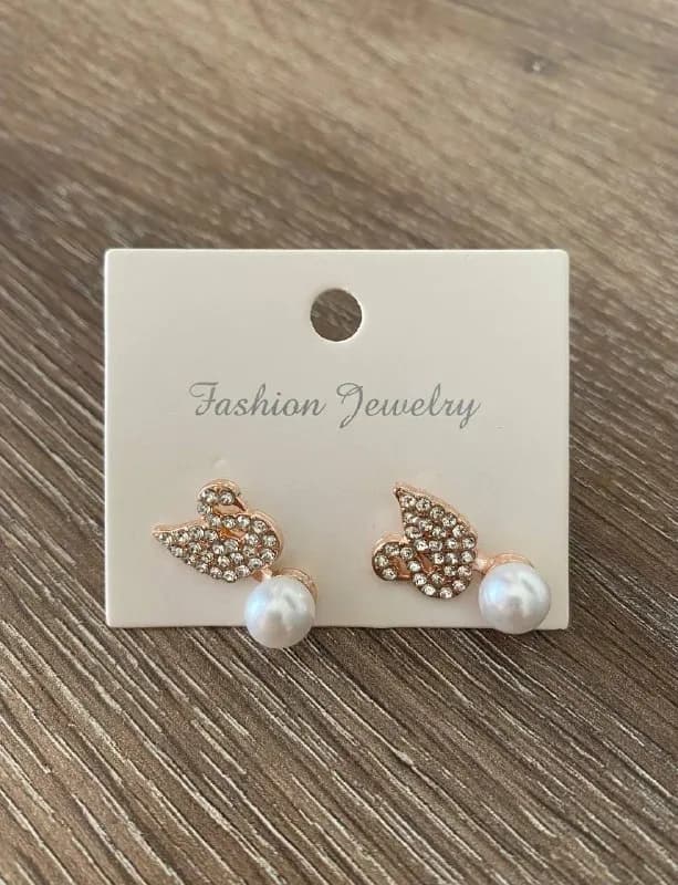 Серьги гвоздики новые — Батуми — 25 ₾