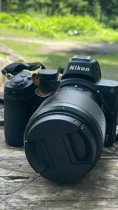 Nikon Z5 (полный кадр) — Тбилиси — 780 $