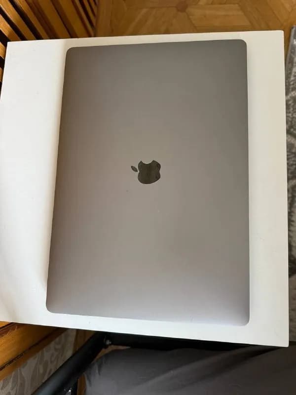 MacBook Pro 16» 2019 / i7 / 32GB RAM / 512GB SSD — Тбилиси — 1750 ₾