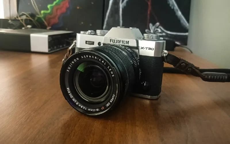 Fujifilm X-T30 + XF 18-55mm f/2.8-4 OIS — Тбилиси — 2 500 ₾