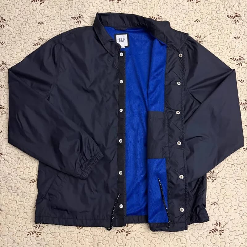 GAP, размер L — Тбилиси — 50 ₾
