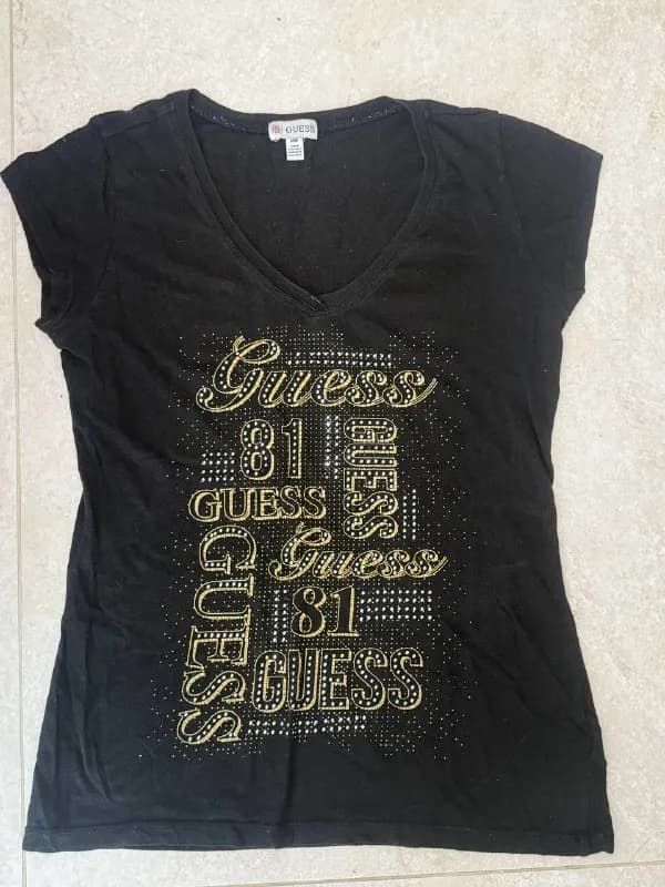 Guess (оригинал) — Батуми — 40 ₾