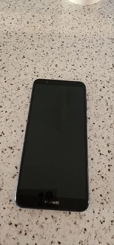 Huawei P smart 6. В отличном состоянии, без царапин и сколов. — Батуми — 200 ₾