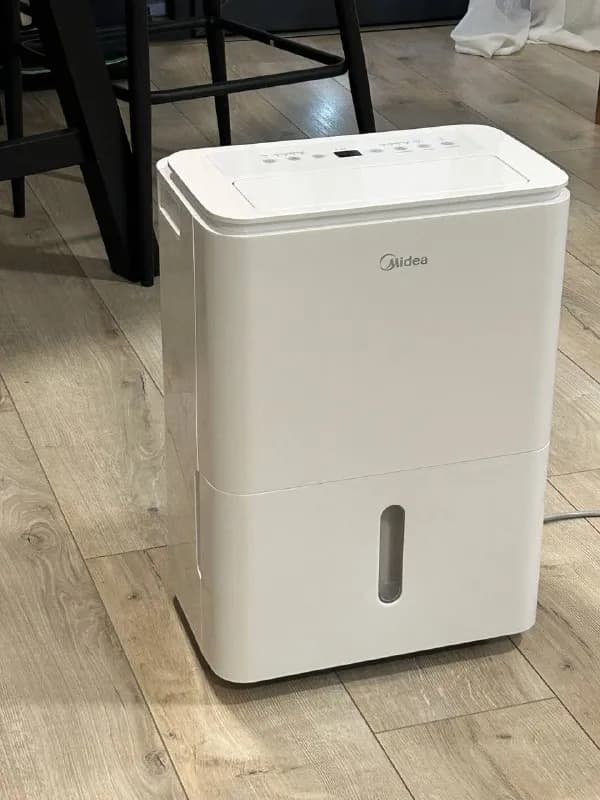 Midea MDDF-20DEN7. — Батуми — 440 ₾
