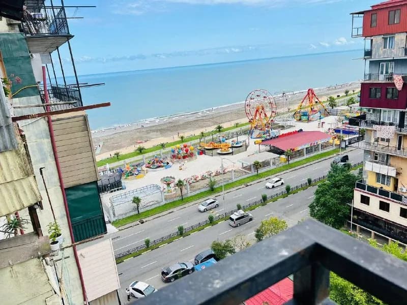 1+1📍Ш.Химшиашвили 43 — Батуми — 450 $