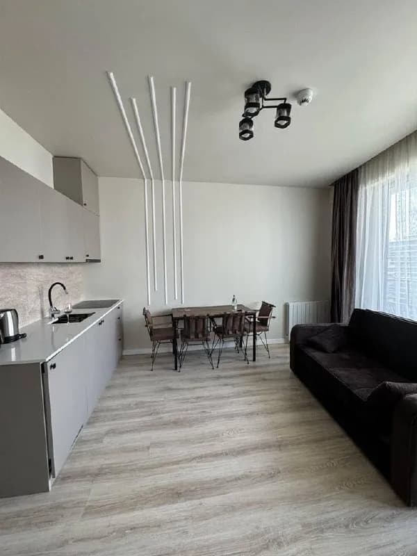 1+1 по улице Лордкипанидзе, 2б STEPS — Батуми — 600 $