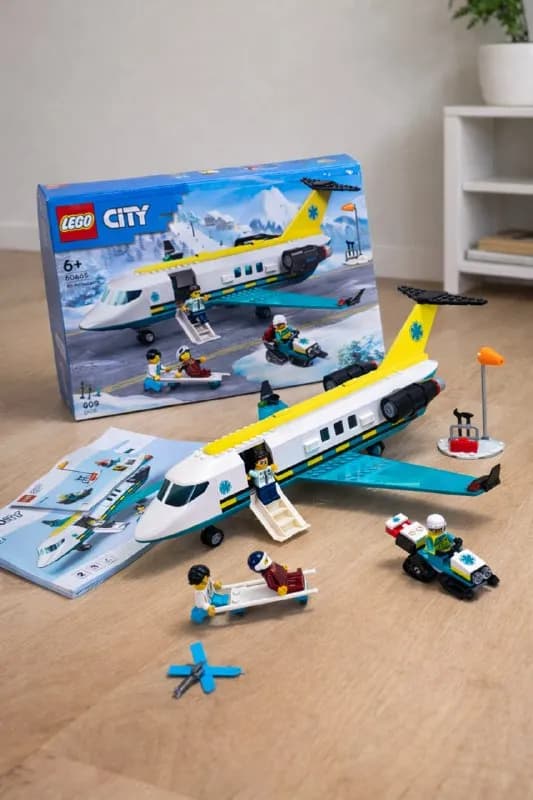 LEGO CITY Air Ambulance 60465 — Батуми — 120 ₾