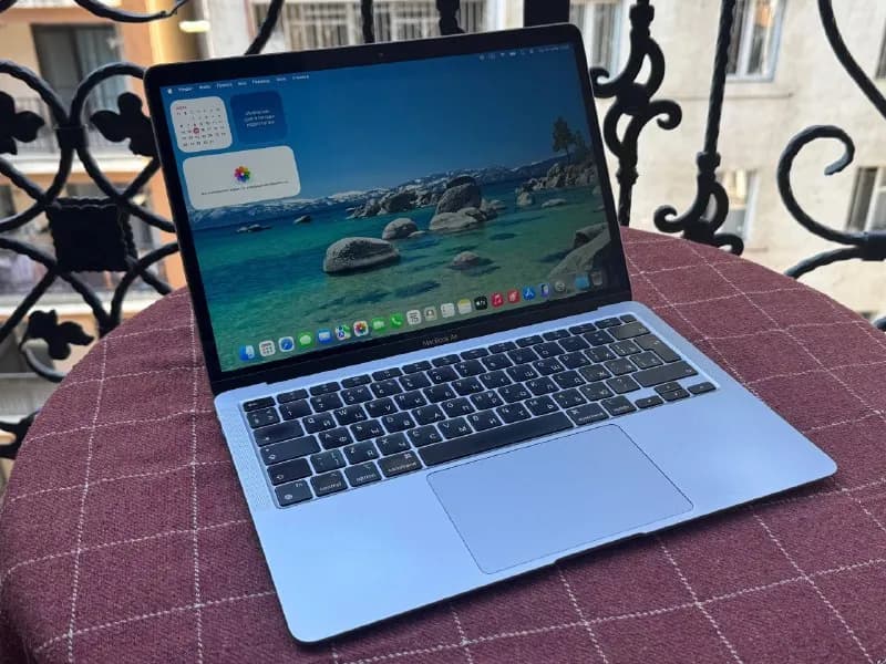 Macbook Air M1 — Тбилиси — 1 200 ₾