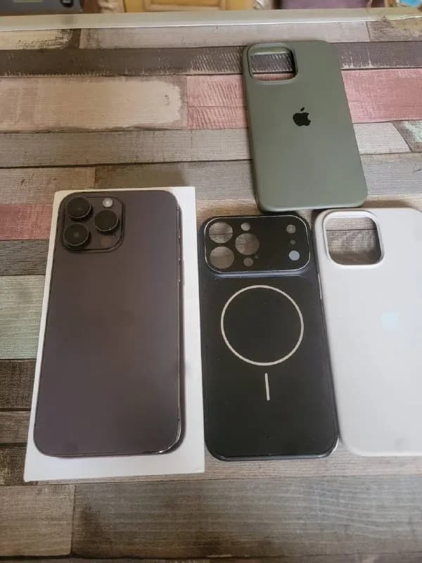 phone 14 Pro Max — Батуми — 1 250 ₾