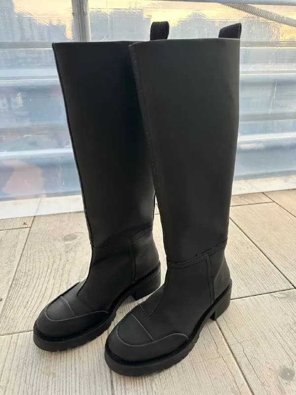 Zara (Испания) — Батуми — 150 ₾