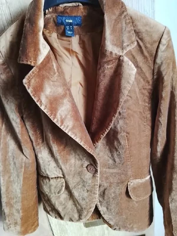 46 H&M 30 Лар — Батуми — 30 ₾
