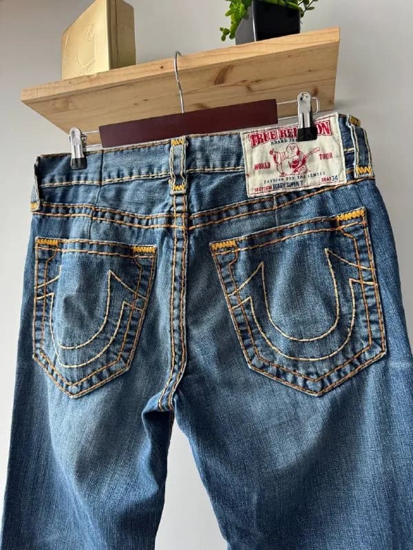 True Religion — Батуми — 120 ₾