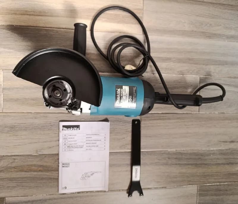 Болгарка 2200W под диск 180 мм — Батуми — 300 ₾