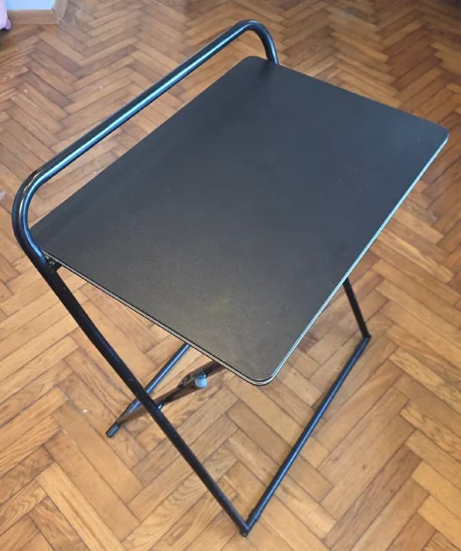 Стол складной Jysk — Батуми — 40 ₾