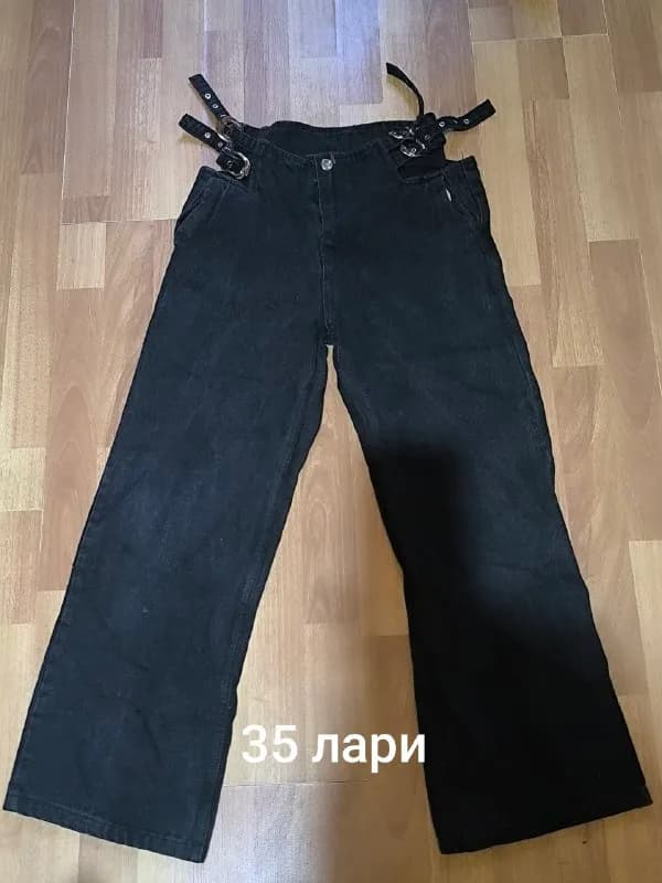Джинсы и шорты — Батуми