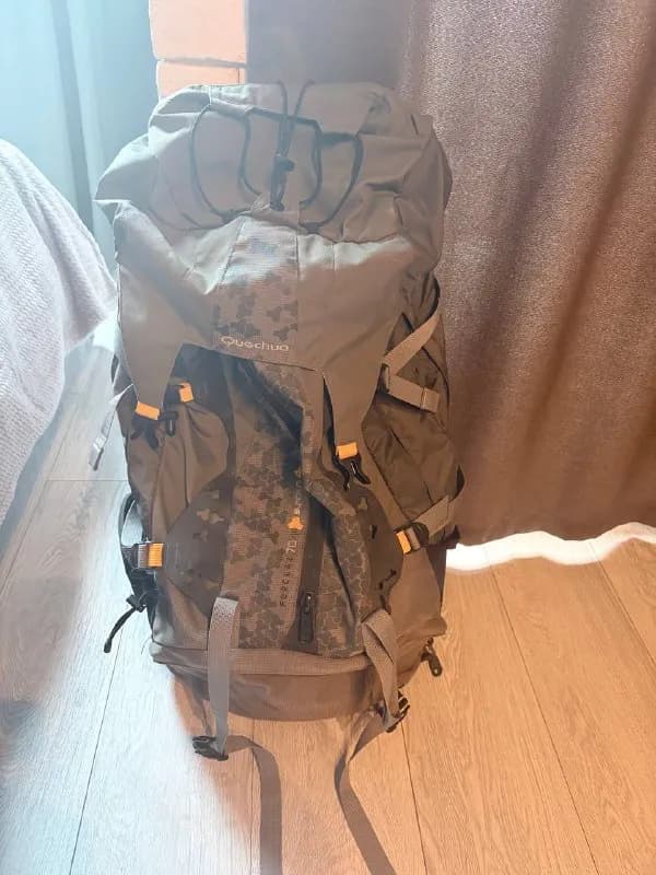 Quechua Forclaz 70 & 10 Symbium 4 не много б/у в основном на переездах. В поход сходил 1-2 раза. Отл — Батуми — 200 ₾