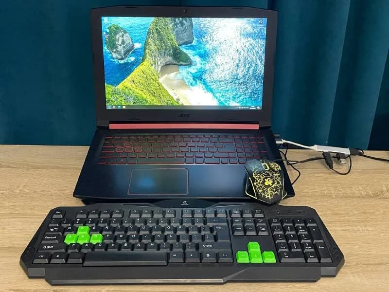 Acer Nitro 5 | Ryzen 5 | 16GB RAM | RX 560X + Комплект — Батуми — 1 000 ₾