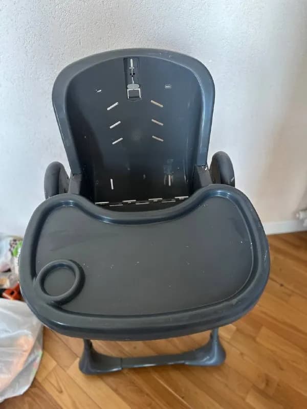 Стульчик для кормления — Батуми — 50 ₾