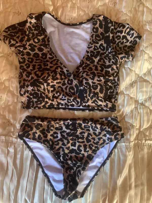 Женский купальник — Тбилиси — 4 650 ₾