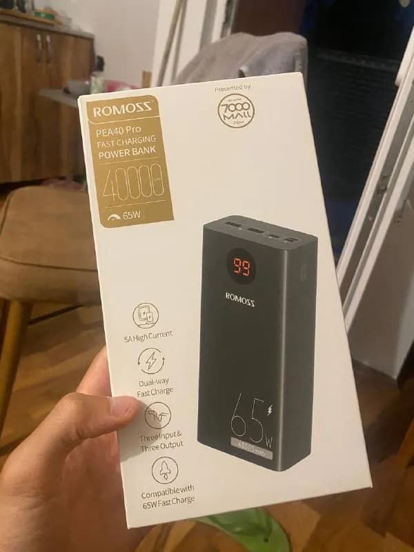 PowerBank фирмы Romoss. 40000mAh, 65W. Практически новый, внешне в идеальном состоянии. Покупался и — Батуми — 100 $