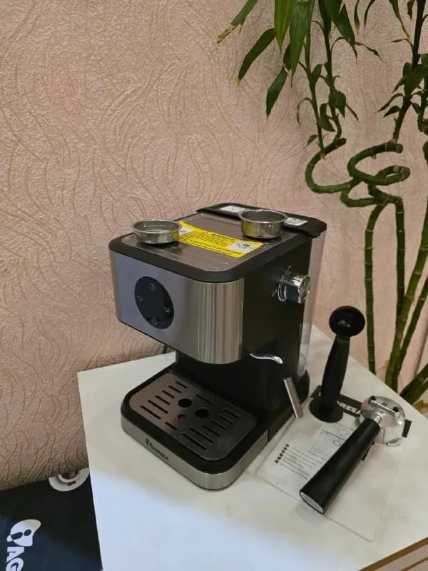 iAGREEA CM3050 Espresso coffee maker с паровым капучинатором — Тбилиси — 190 ₾