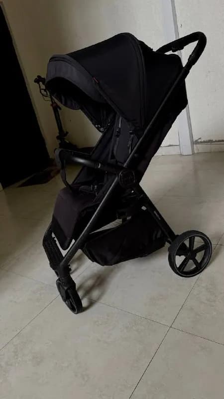 Carrello bravo late, вес 8,5 кг. Покупалась год назад новая, пользовалась пару месяцев. Маневренная, — Батуми — 300 ₾