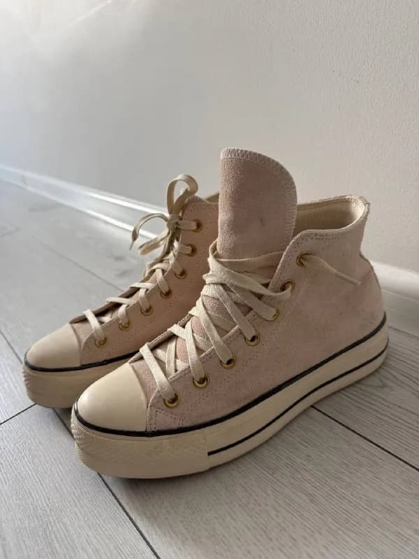 Converse — Батуми — 100 ₾