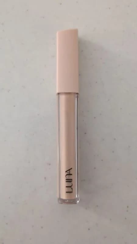 Консилер LUNA SPF 34 — Батуми — 5 ₾