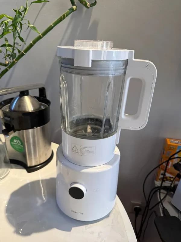 Xiaomi Smart Blender BHR5960EU — 180 ₾ — Батуми — 180 ₾