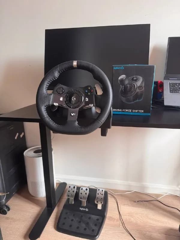 Logitech G920 + shifter — Батуми — 650 ₾