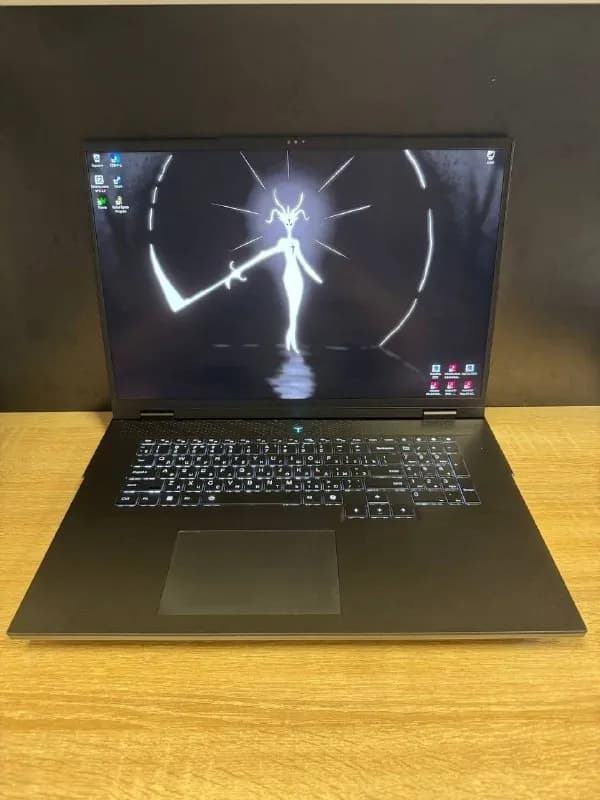 THUNDEROBOT ZERO 18 Pro, RTX 5080 16 ГБ, Core Ultra 9 275HX. — Батуми — 5 300 ₾