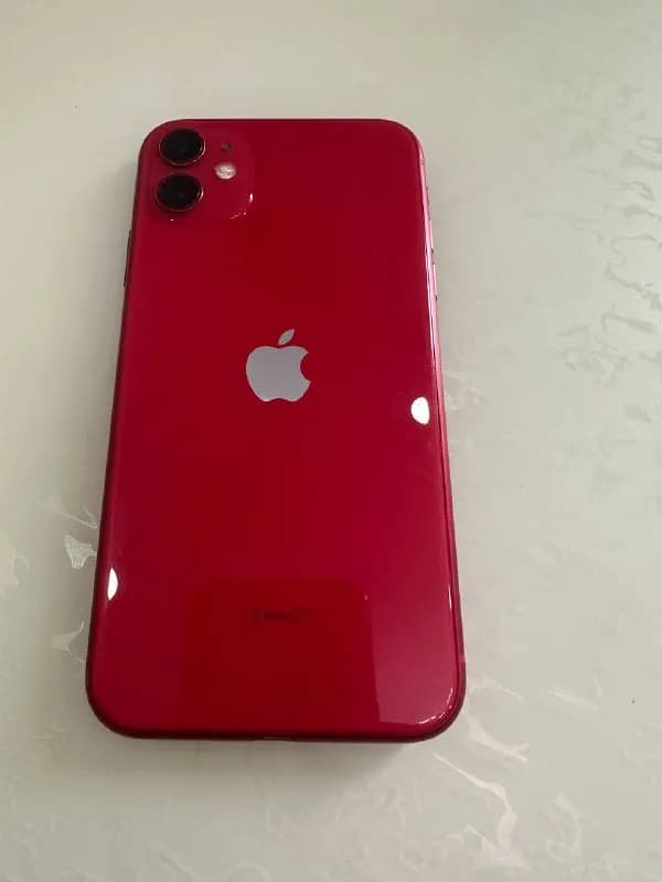 iPhone 11 64gb, аккумулятор 96%, 300 лари — Батуми — 300 ₾