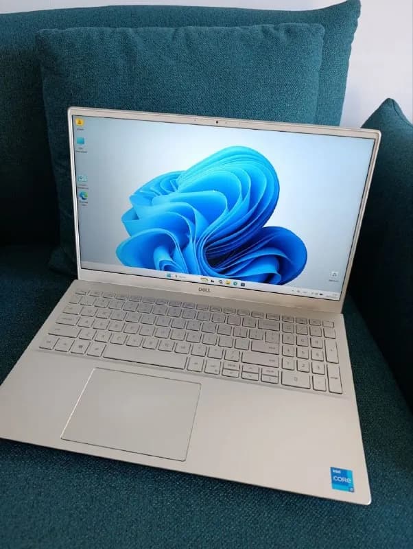 Dell Inspiron 5502 — стильный, мощный и надежный ноутбук. — Батуми — 1,000 ₾