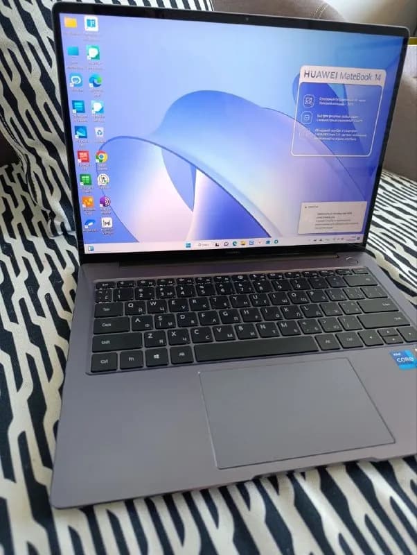 Huawei MateBook 14 — отличный вариант для работы, учёбы, интернета и мультимедиа. Ноутбук в идеально — Батуми — 1 300 ₾
