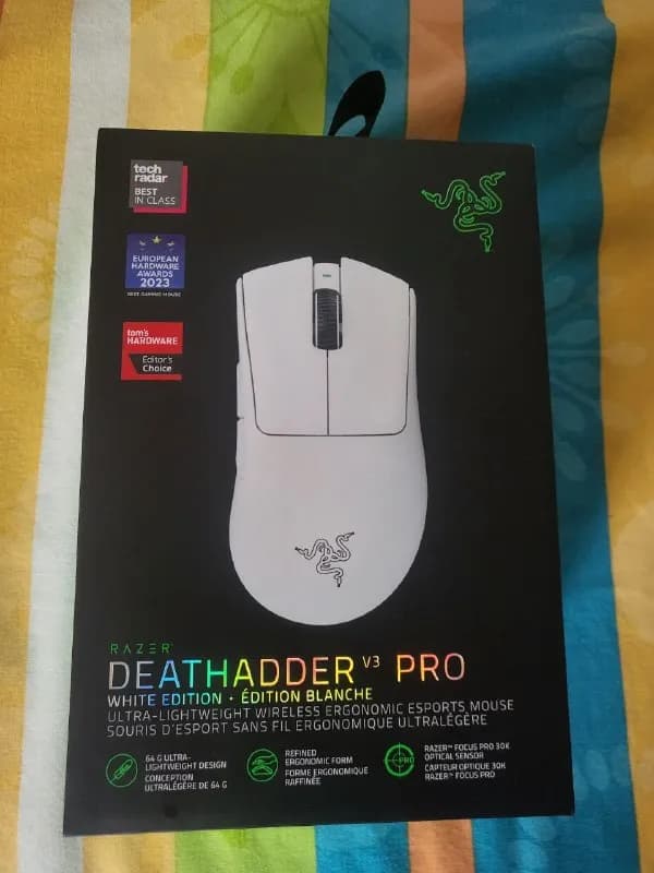 Razer Deathadder V3 Pro. Совершенно новая, только что открыл для проверки, заказывал с Razer.com! Це — Батуми — 250 ₾