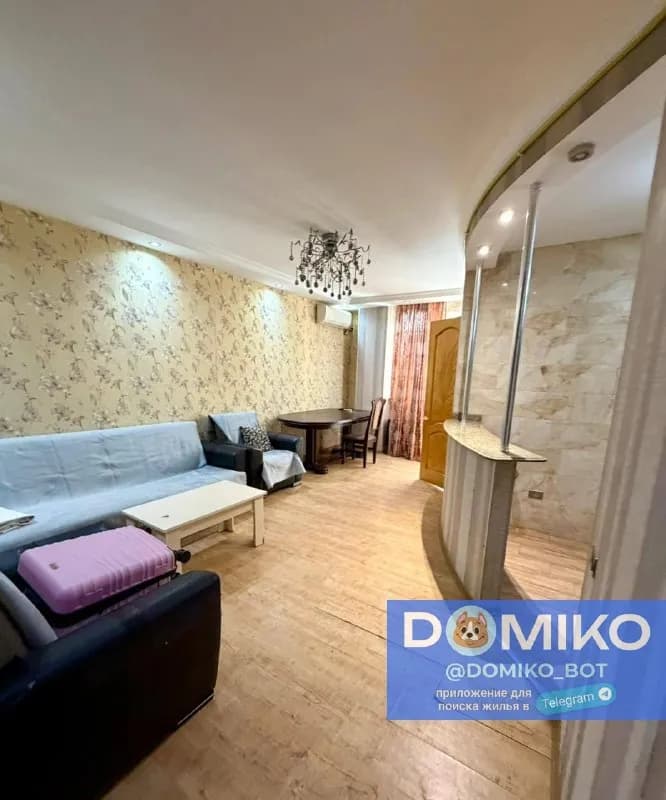 1+1, 3 этаж, 50 кв/м — Батуми — 450 $