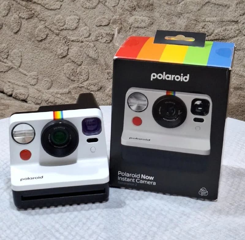 Polaroid, есть небольшие потёртости, полностью рабочая, 170 лари — Батуми — 170 ₾